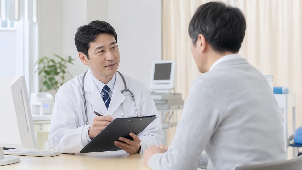 苓桂朮甘湯の長期服用と体調変化を医師と確認するイメージ